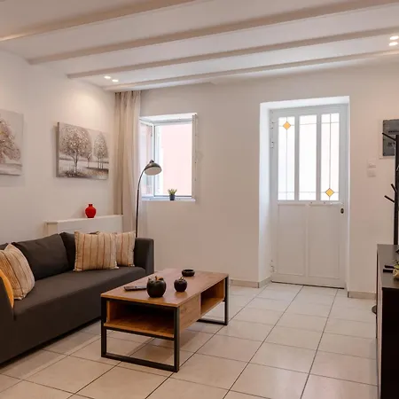 Semesterbostad Garitsa Luxury Nest Anemomylos