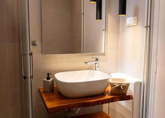 Garitsa Luxury Nest Anemomylos