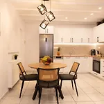 Garitsa Luxury Nest Anemomylos