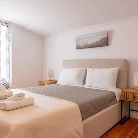Garitsa Luxury Nest Hébergement de vacances