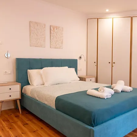 Garitsa Luxury Nest Σπίτι διακοπών
